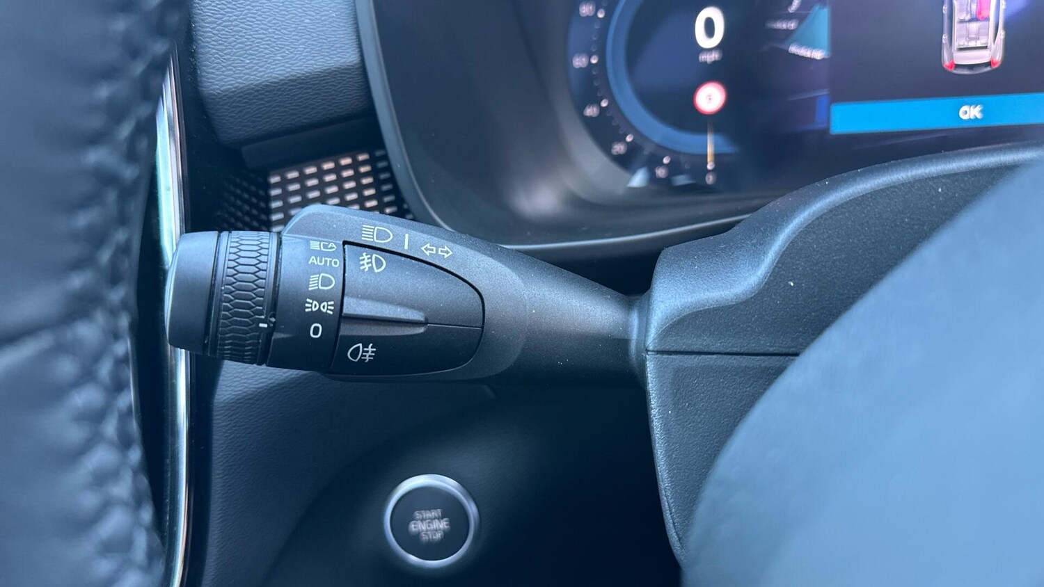 Used Volvo XC40 2025 for sale - 78047773: Photo 18