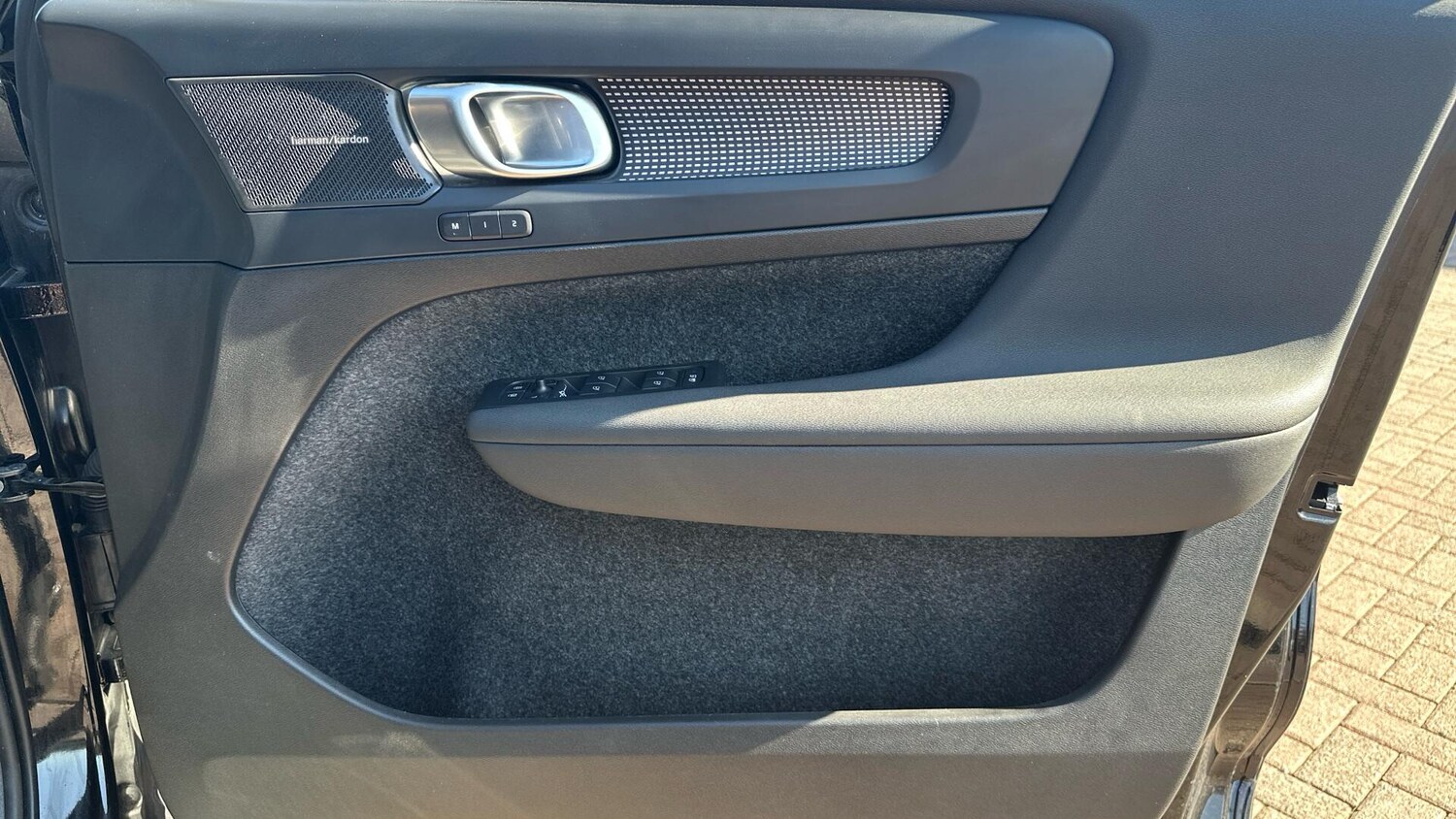 Used Volvo XC40 2025 for sale - 78047773: Photo 27