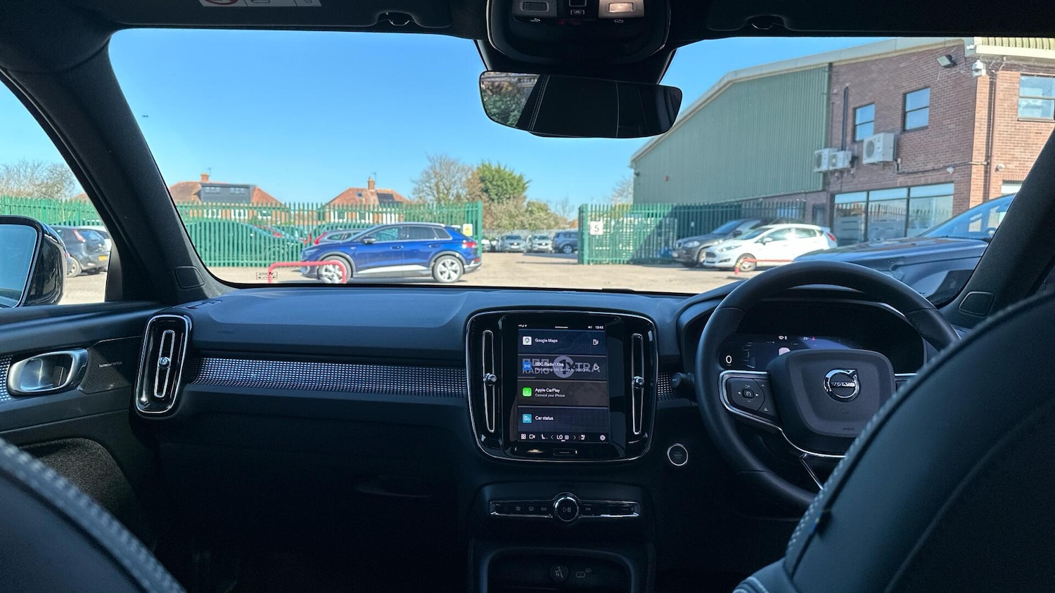 Used Volvo XC40 2025 for sale - 78047773: Photo 5