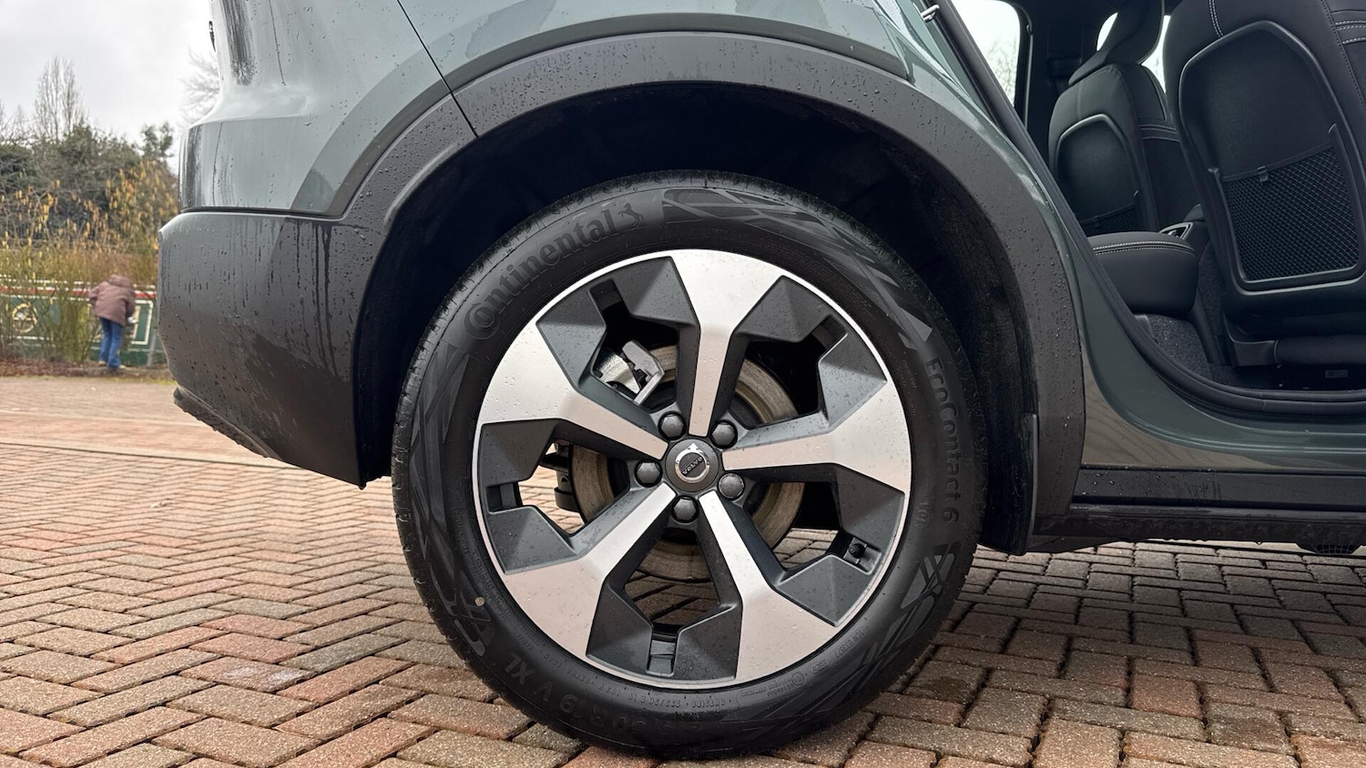 Used Volvo XC40 2026 for sale - 77724250: Photo 9