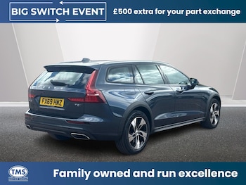 Used Volvo V60 Cross Country 2019 for sale - 78375740: Photo