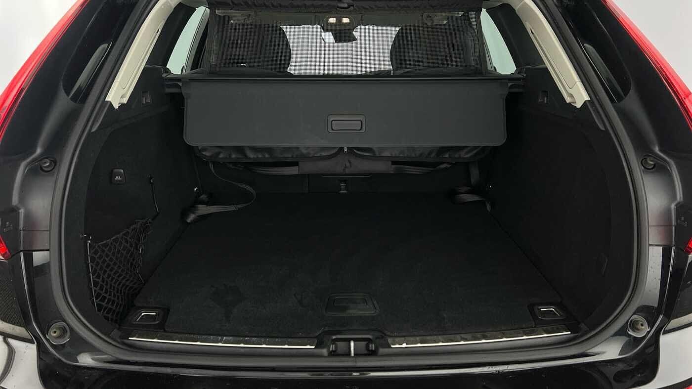 Used Volvo XC60 2023 for sale - 78046946: Photo 5
