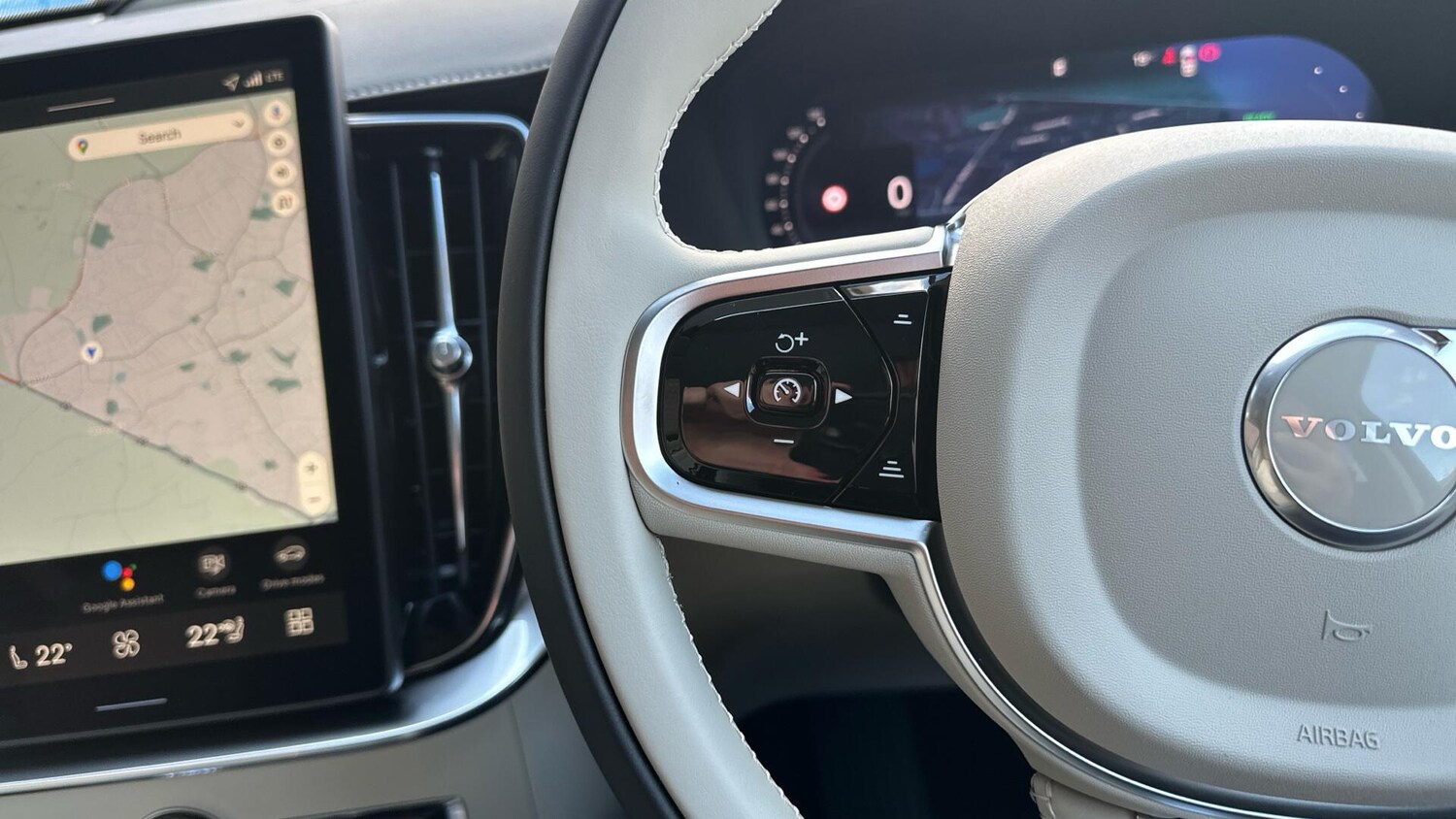 Used Volvo XC90 2025 for sale - 77673086: Photo 19
