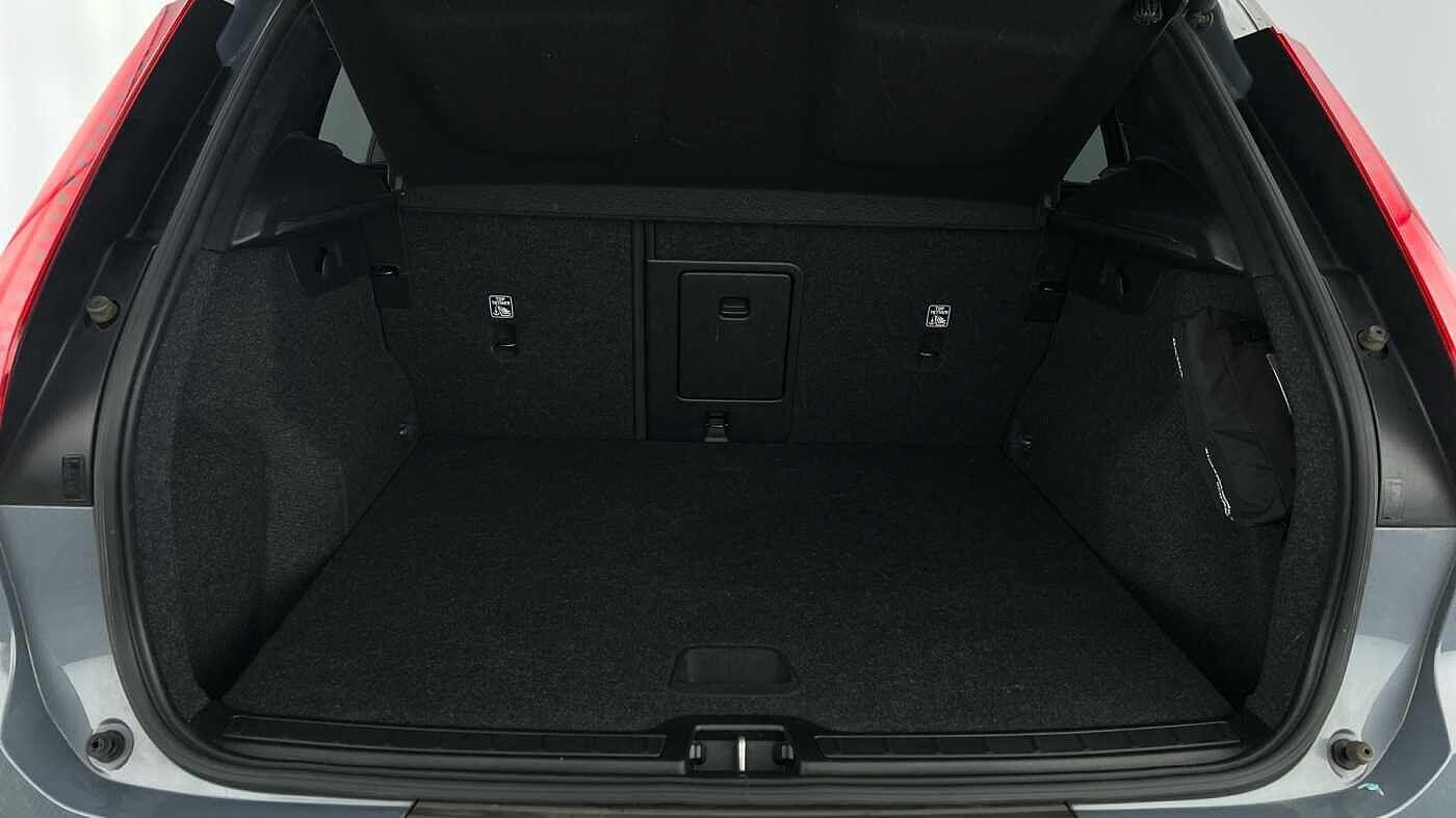 Used Volvo XC40 2021 for sale - 76423051: Photo 5