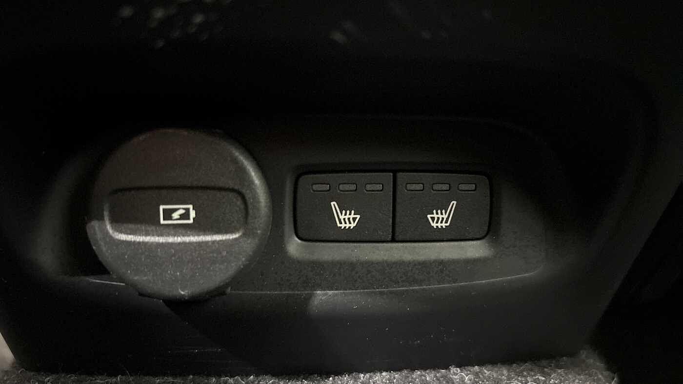 Used Volvo XC40 2023 for sale - 77673044: Photo 17