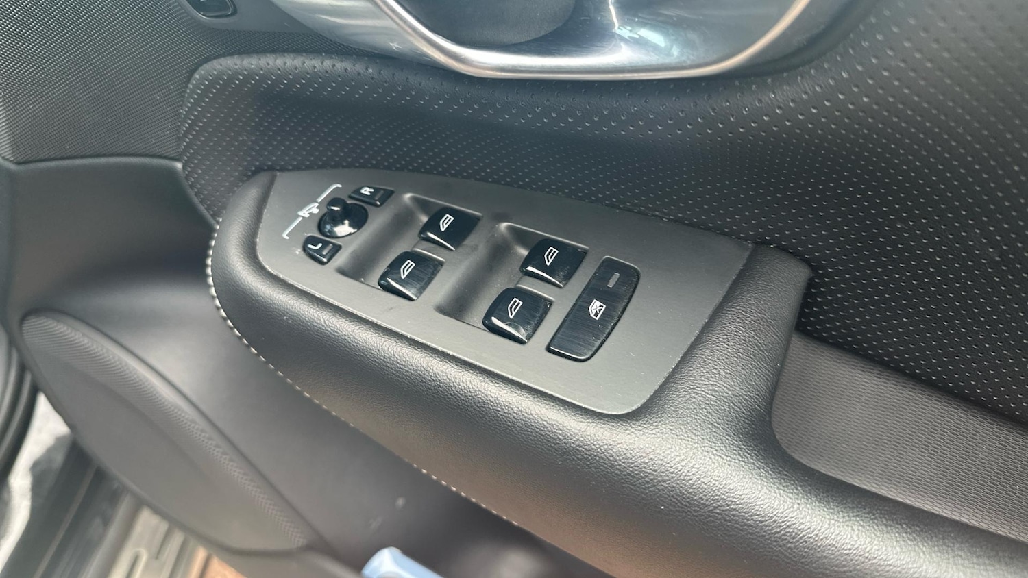 Used Volvo XC90 2022 for sale - 76538383: Photo 22