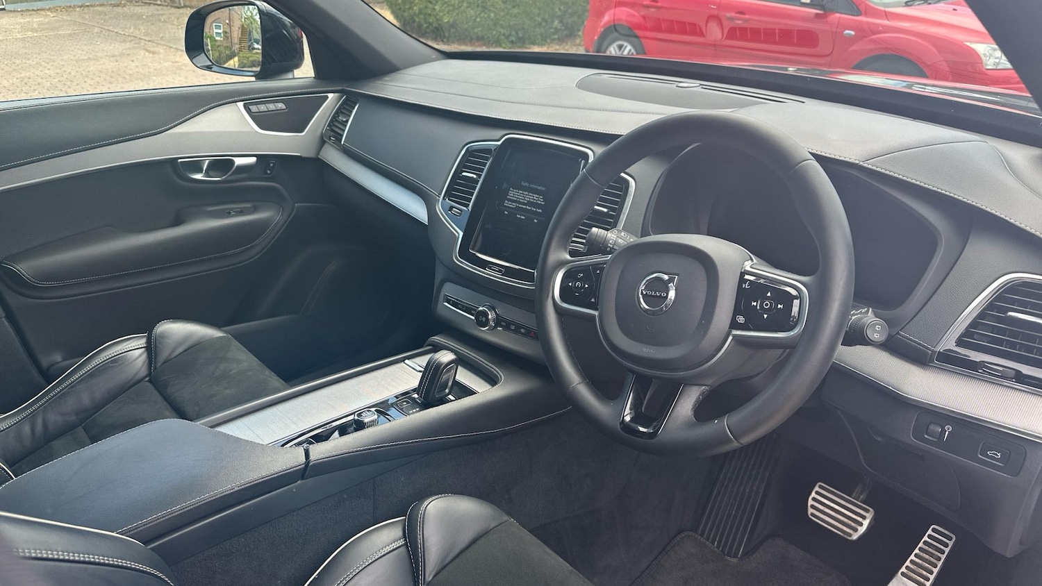 Used Volvo XC90 2022 for sale - 76538383: Photo 4