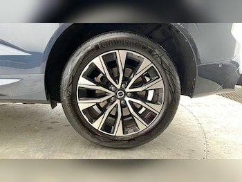 Used Volvo XC60 2023 for sale - 78047540: Photo