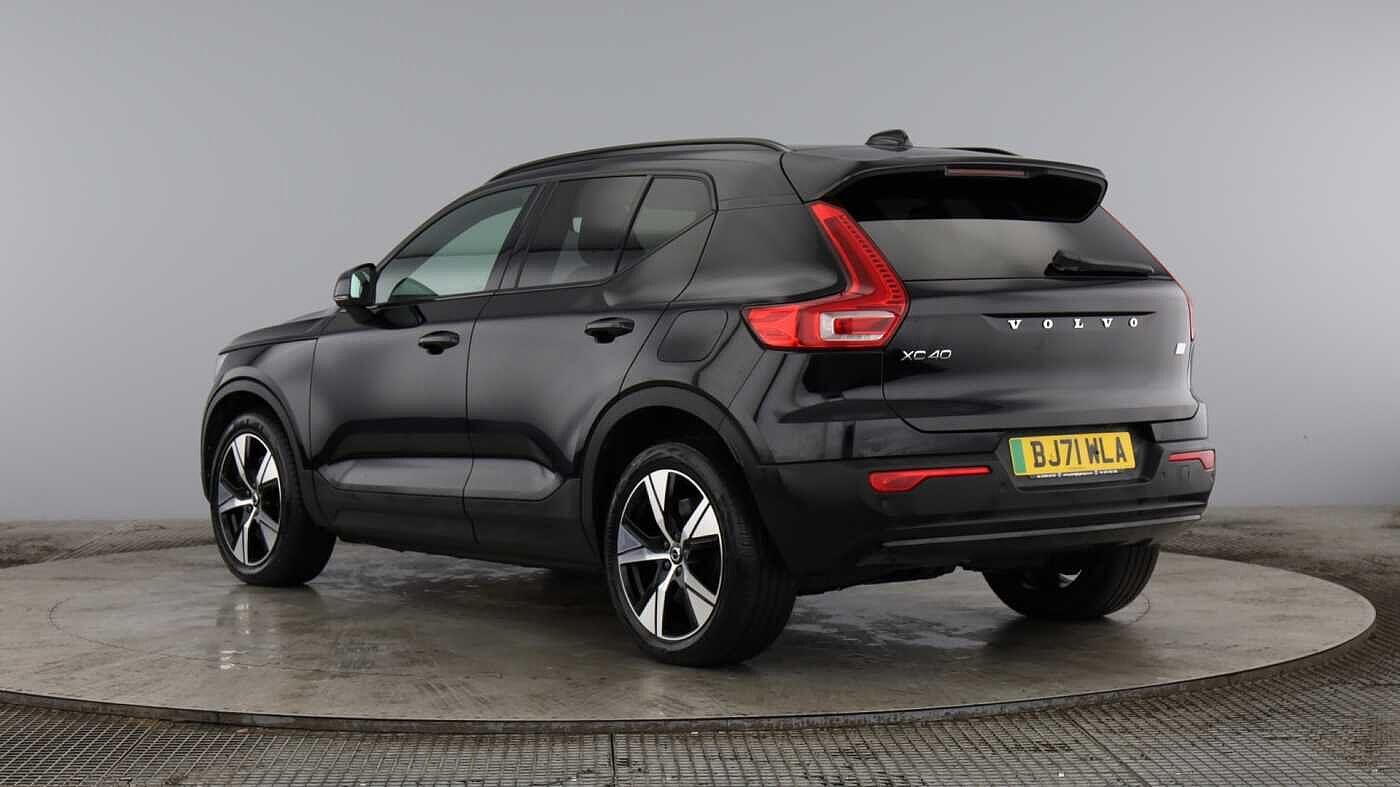 Used Volvo XC40 2021 for sale - 78047569: Photo 3