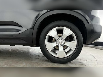 Used Volvo XC40 2022 for sale - 78548909: Photo
