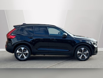 Used Volvo XC40 2025 for sale - 77672967: Photo