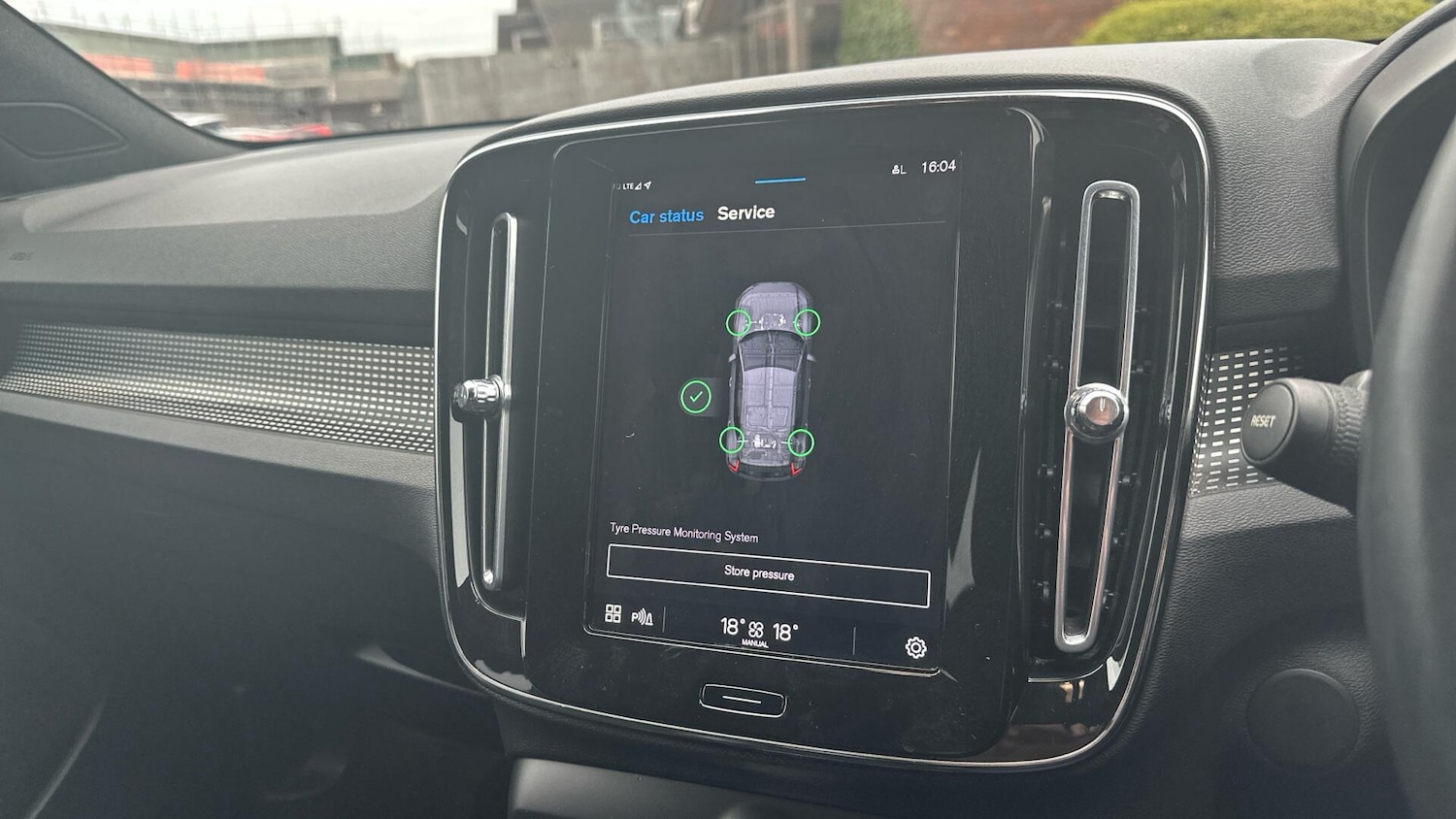 Used Volvo XC40 2021 for sale - 76607135: Photo 14