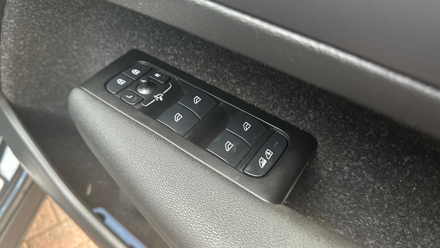 Used Volvo XC40 2021 for sale - 76607135: Photo 22