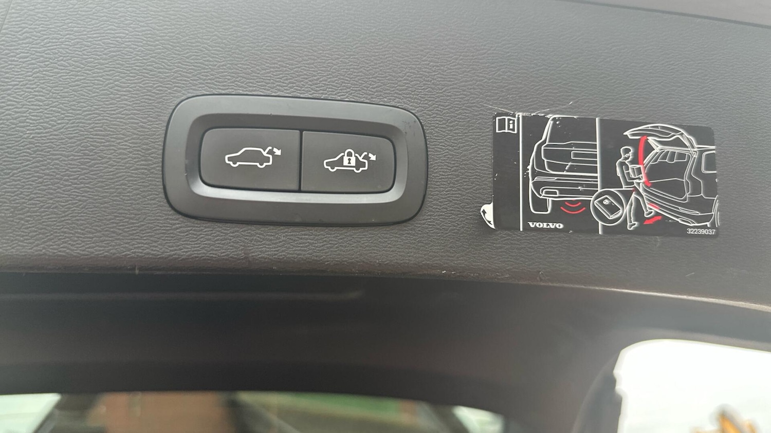 Used Volvo XC40 2021 for sale - 76607135: Photo 31