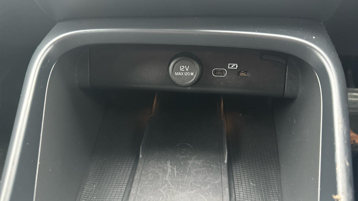 Used Volvo XC40 2021 for sale - 76607135: Photo 50