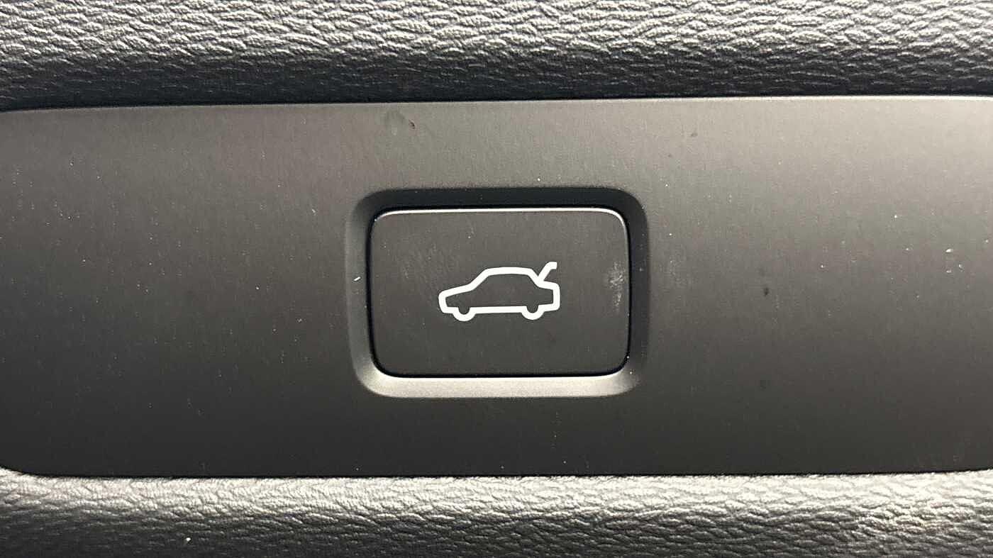 Used Volvo XC60 2024 for sale - 76735292: Photo 30