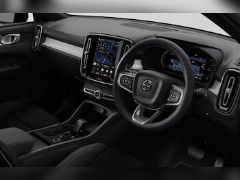Used Volvo XC40 2026 for sale - 77306160: Photo