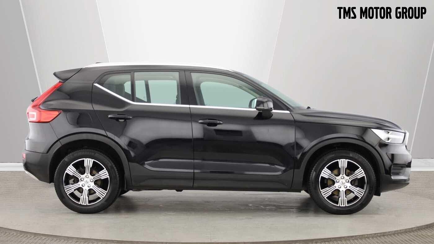 Used Volvo XC40 2022 for sale - 77673148: Photo 2