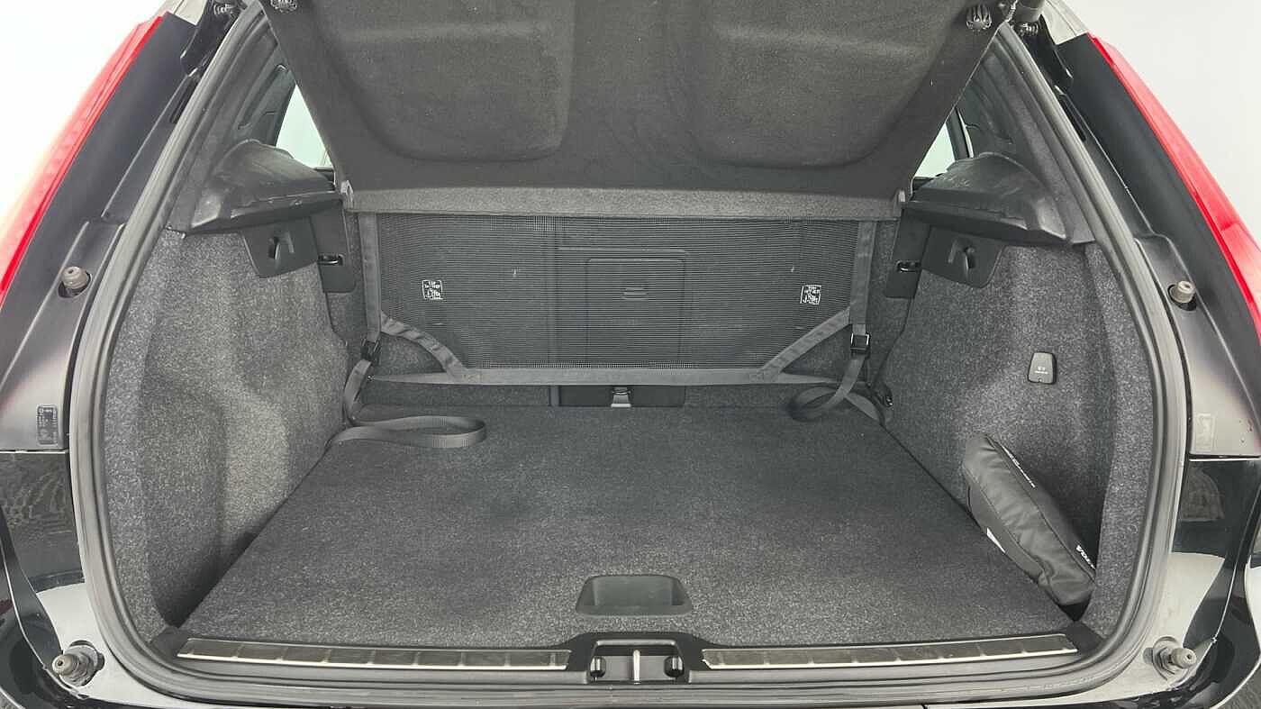 Used Volvo XC40 2022 for sale - 77673148: Photo 5