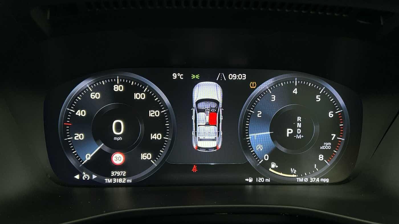 Used Volvo XC40 2022 for sale - 77673148: Photo 9