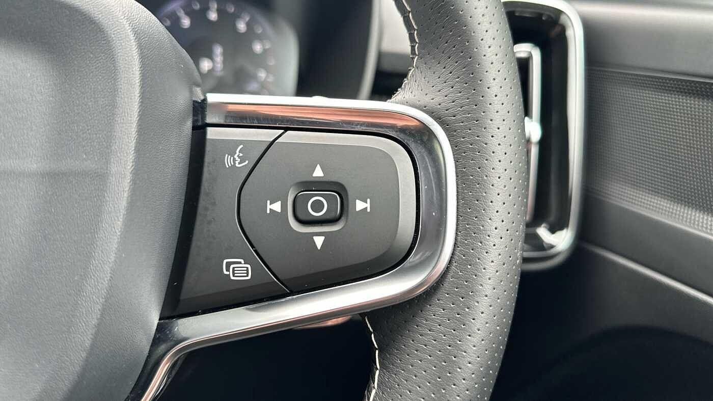 Used Volvo XC40 2020 for sale - 76307685: Photo 25