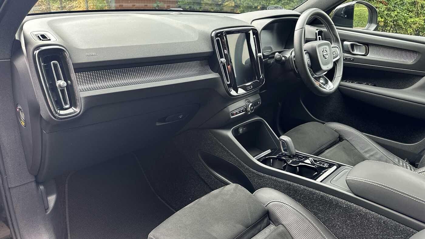 Used Volvo XC40 2020 for sale - 76307685: Photo 41