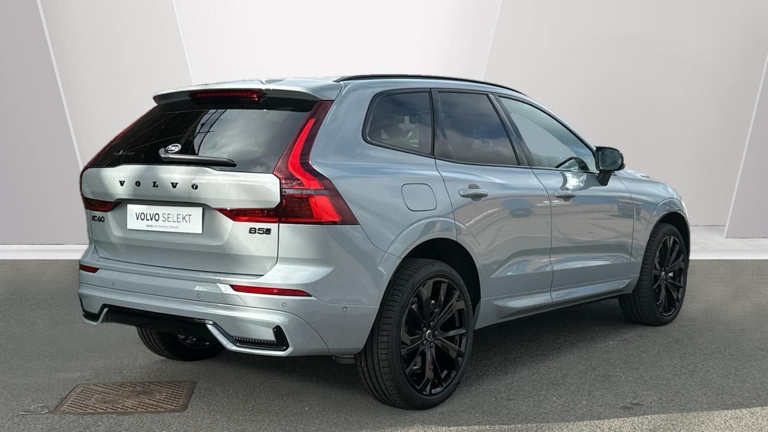 Used Volvo XC60 2025 for sale - 76484333: Photo 2
