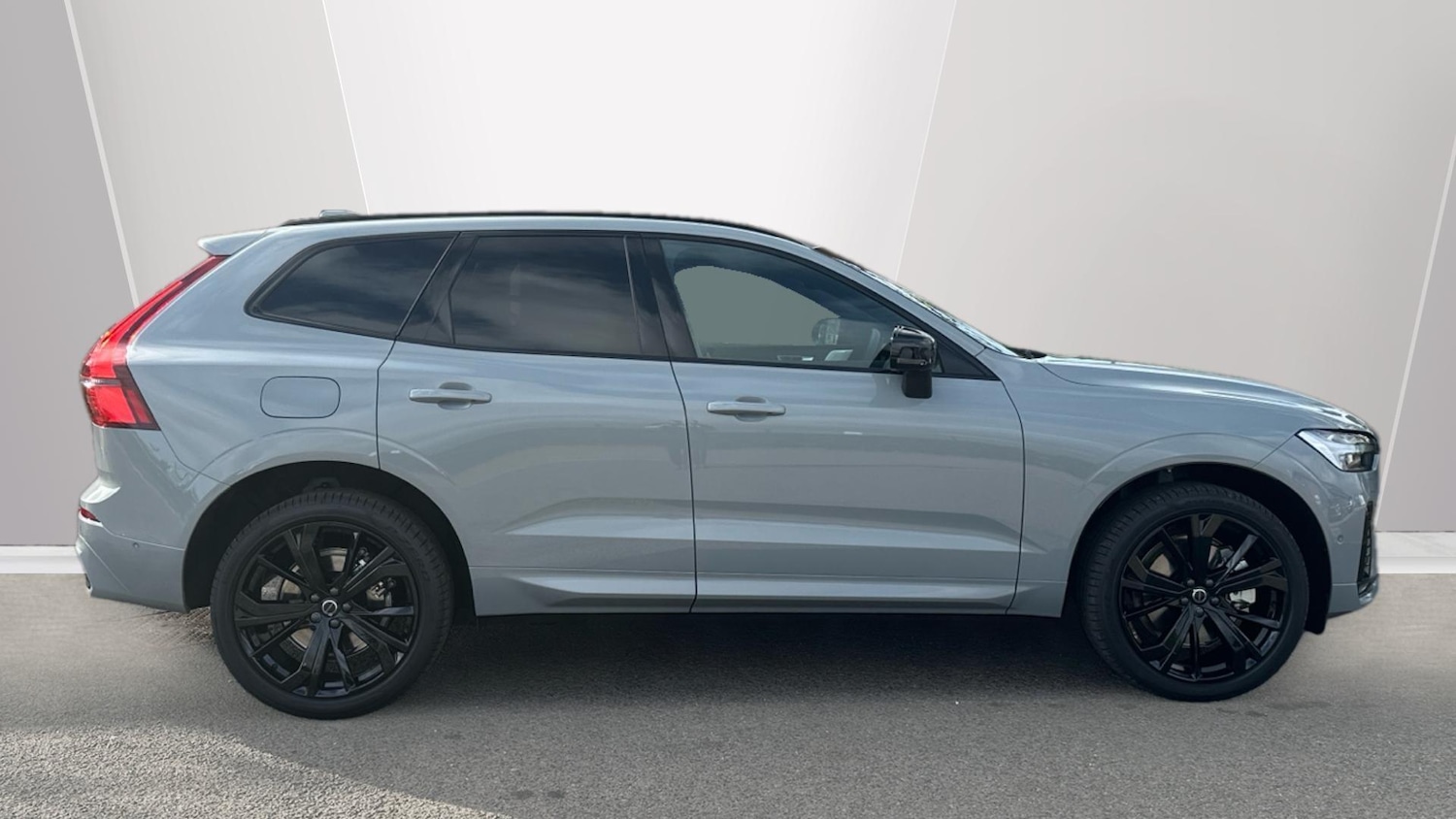 Used Volvo XC60 2025 for sale - 76484333: Photo 3