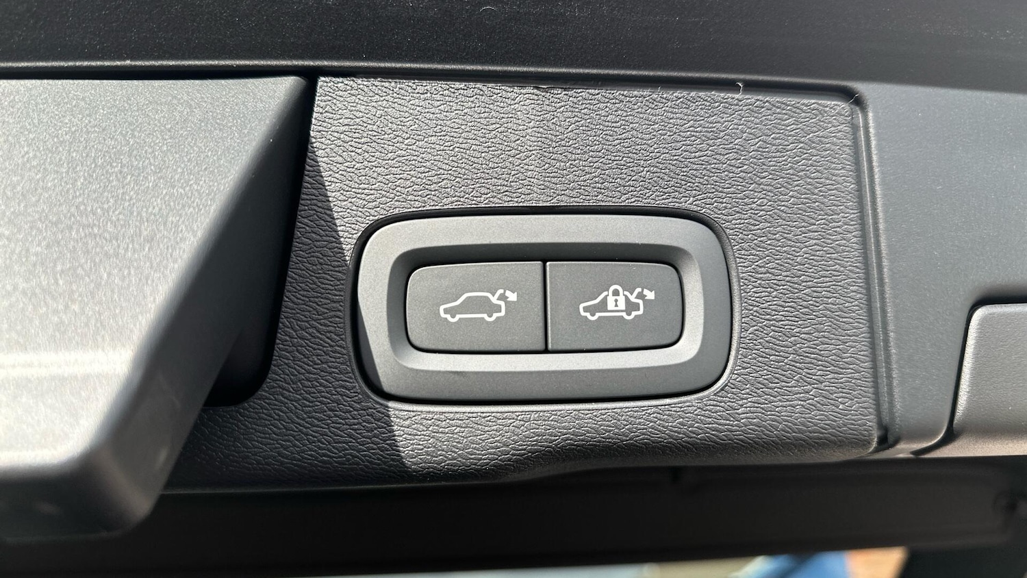 Used Volvo XC60 2025 for sale - 76484333: Photo 31