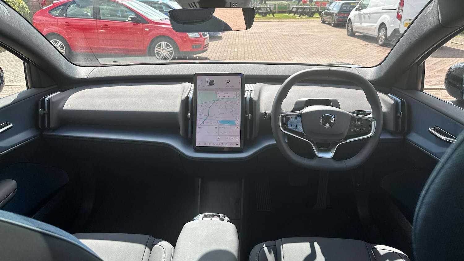 Used Volvo EX30 2025 for sale - 76307665: Photo 6