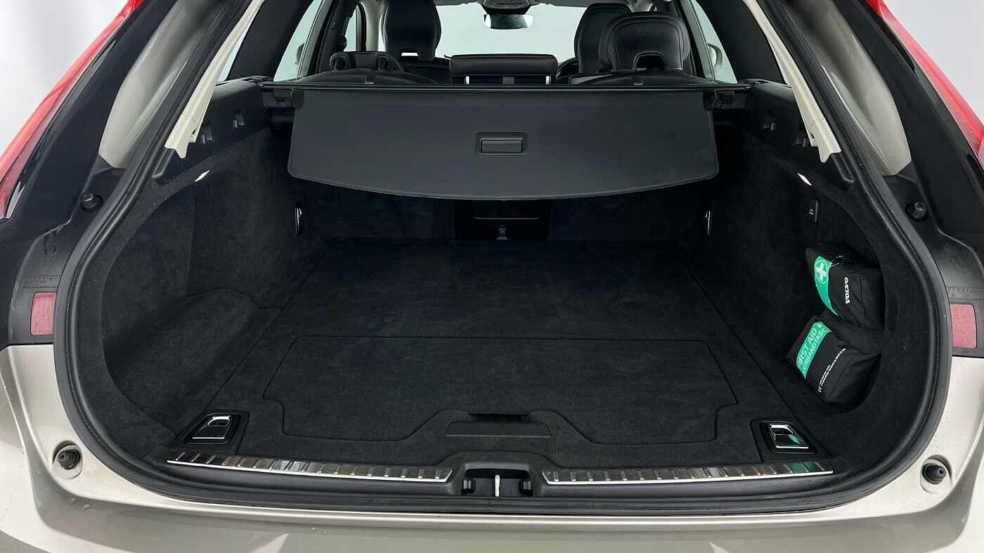 Used Volvo V90 2021 for sale - 76824082: Photo 5