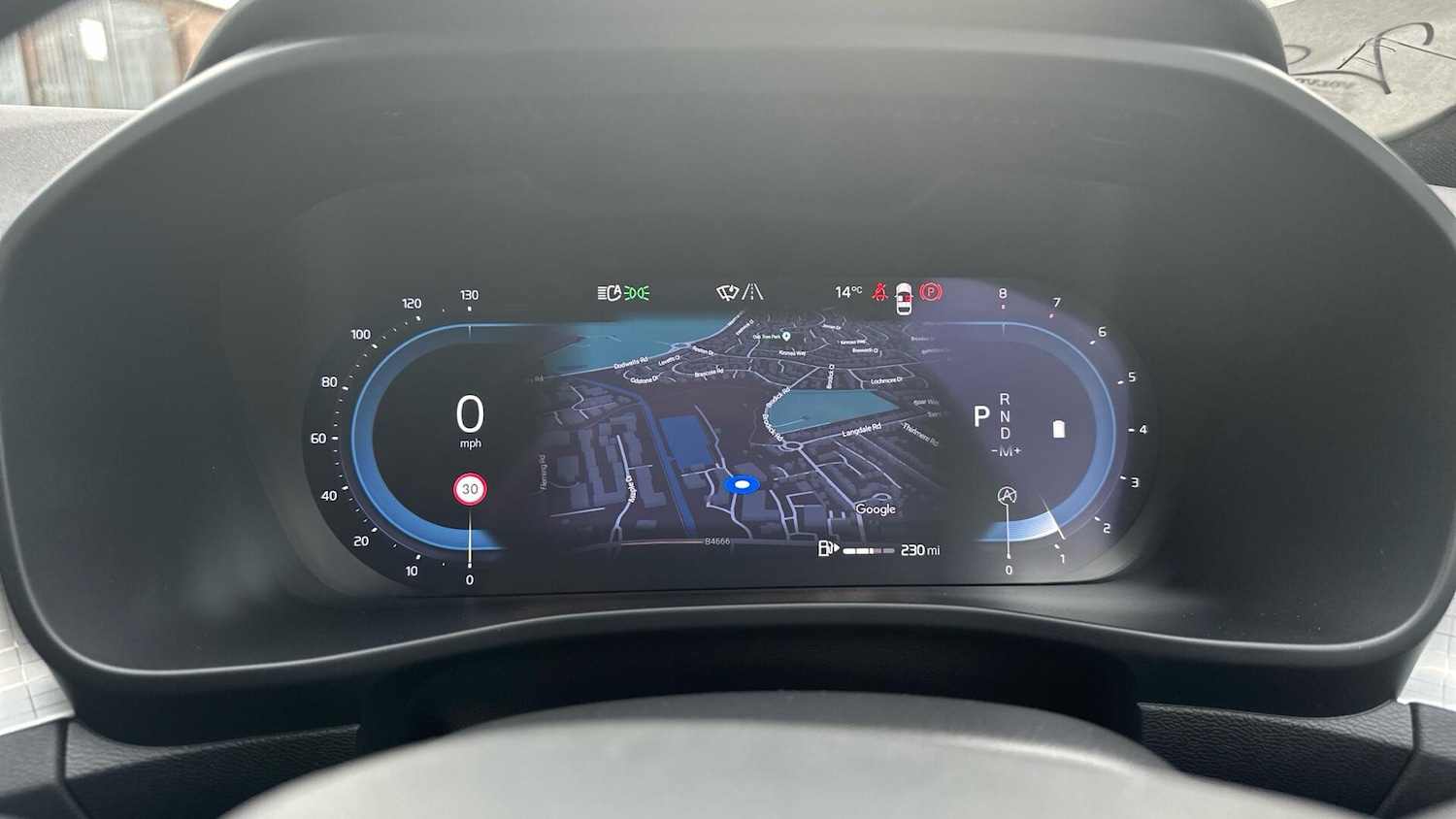 Used Volvo XC40 2023 for sale - 76424423: Photo 11