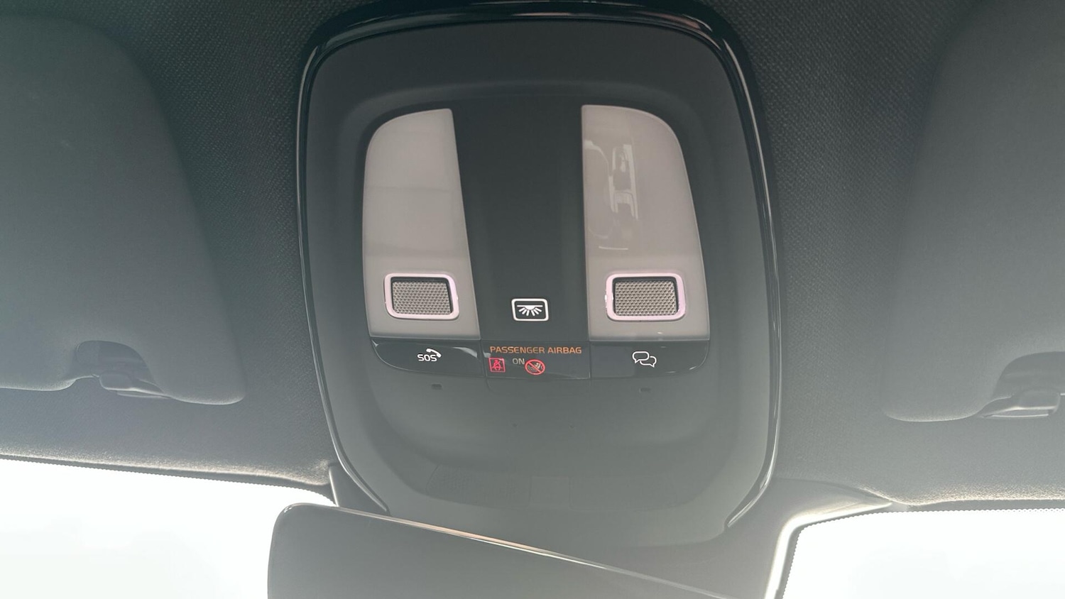 Used Volvo XC40 2023 for sale - 76424423: Photo 26