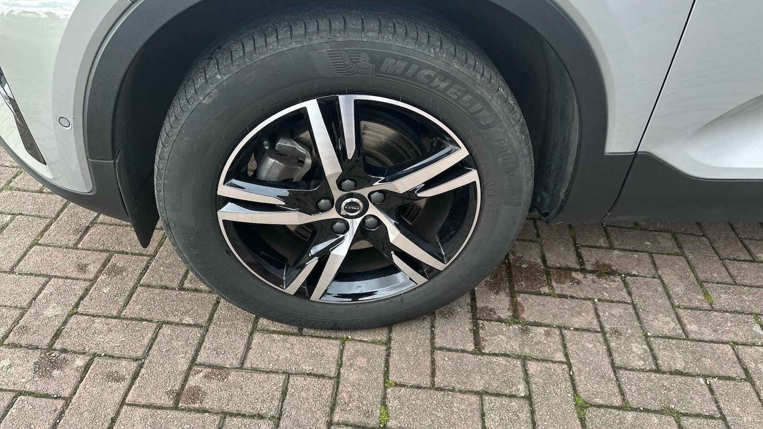 Used Volvo XC40 2023 for sale - 76424423: Photo 39