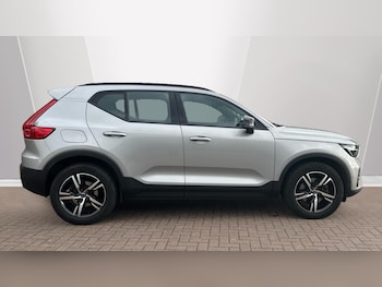 Used Volvo XC40 2023 for sale - 76424423: Photo