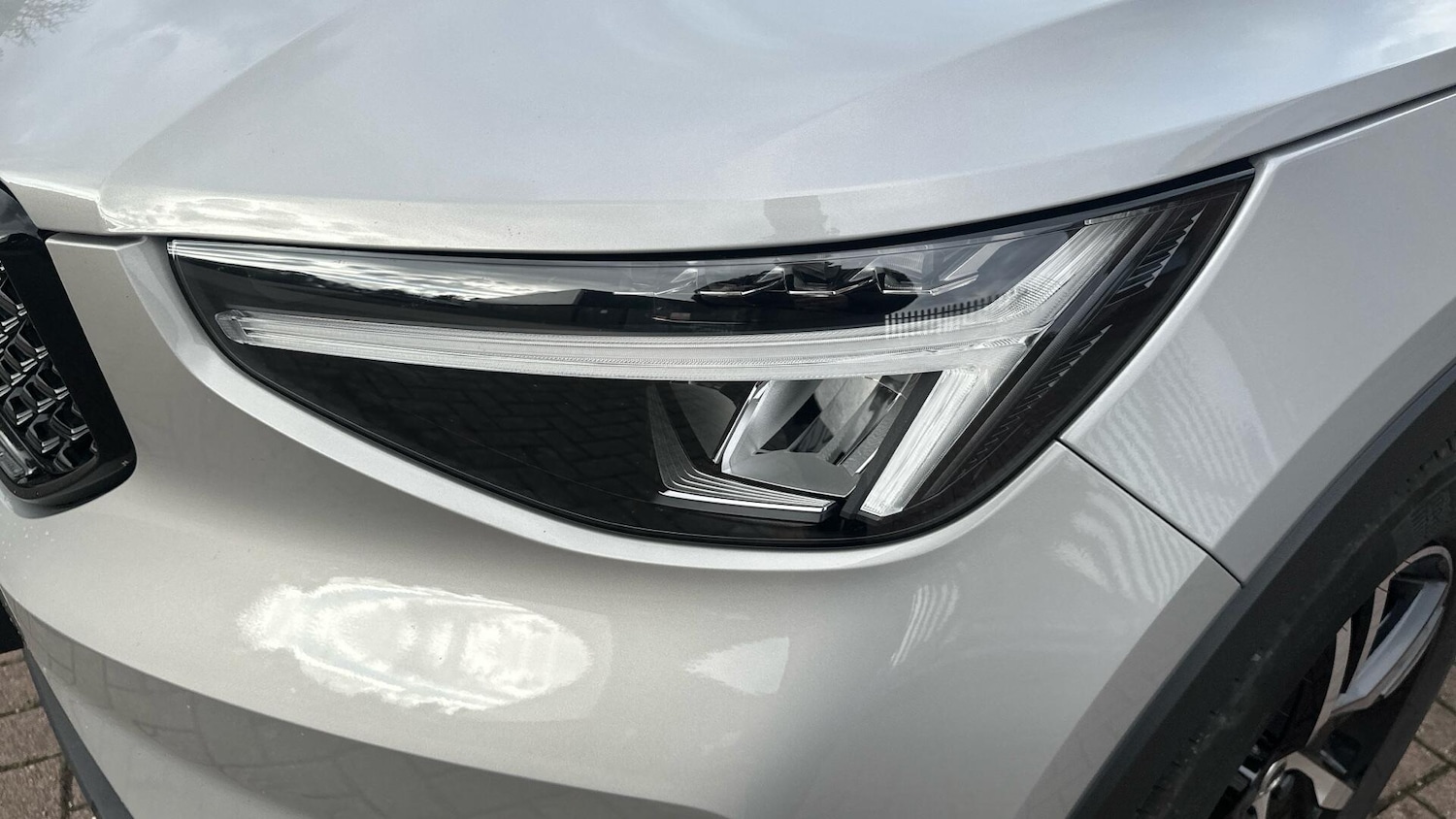 Used Volvo XC40 2023 for sale - 76424423: Photo 40