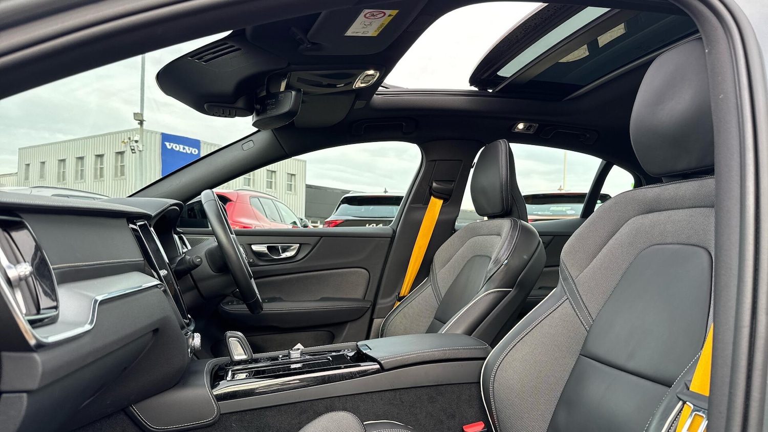 Used Volvo S60 2021 for sale - 77673163: Photo 26