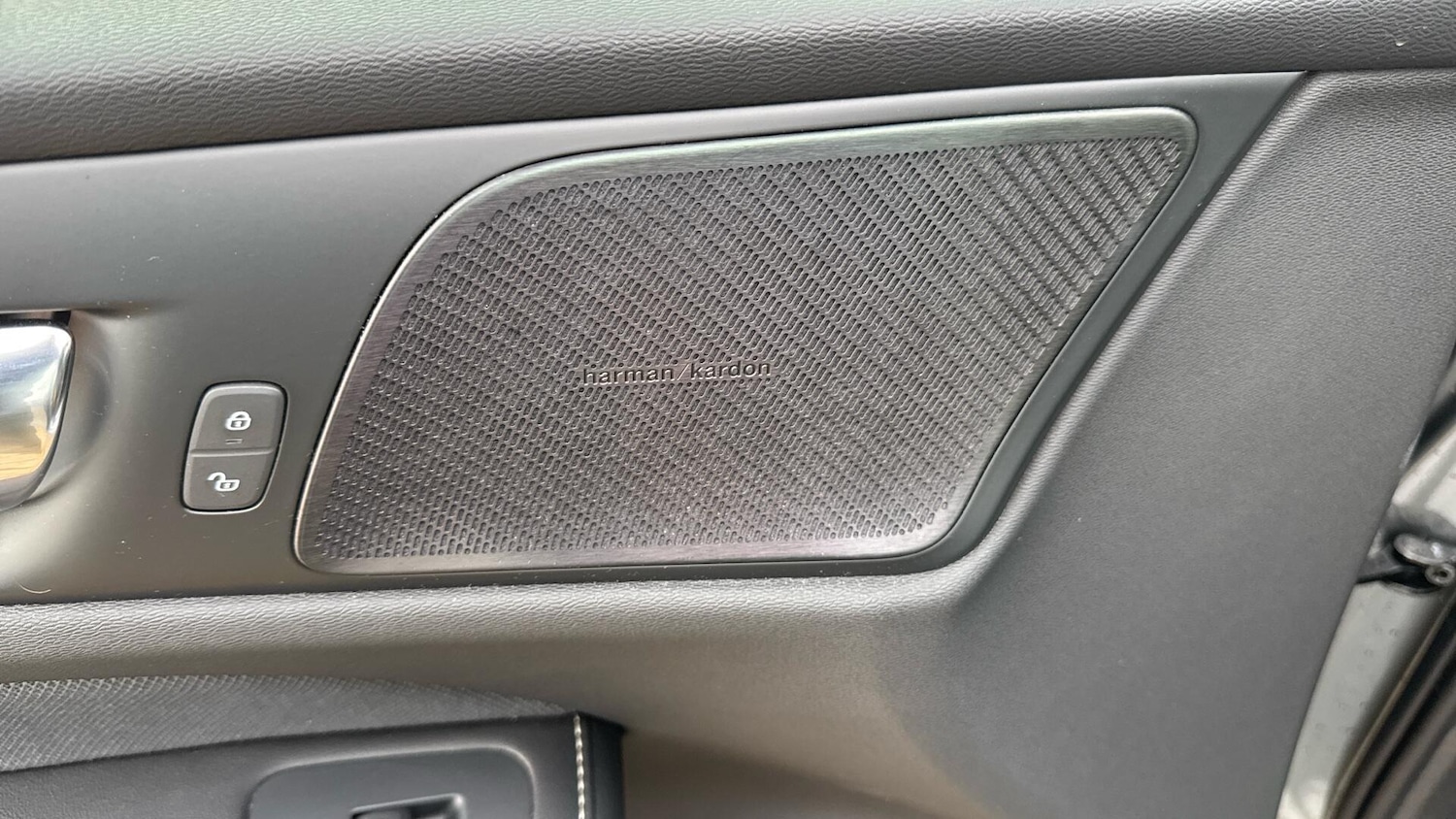 Used Volvo S60 2021 for sale - 77673163: Photo 27