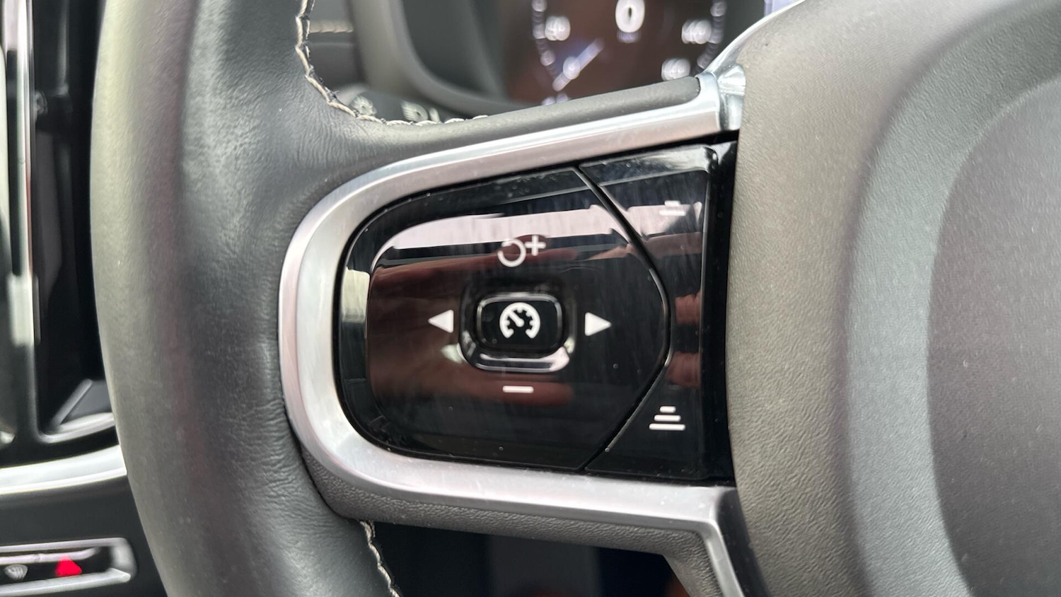 Used Volvo S60 2021 for sale - 77673163: Photo 30