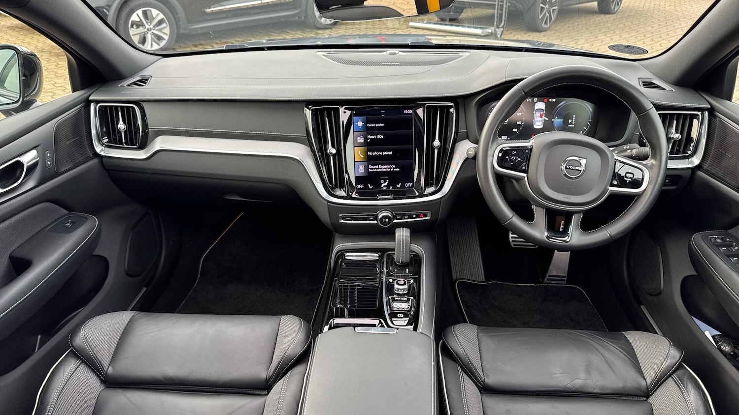 Used Volvo S60 2021 for sale - 77673163: Photo 5