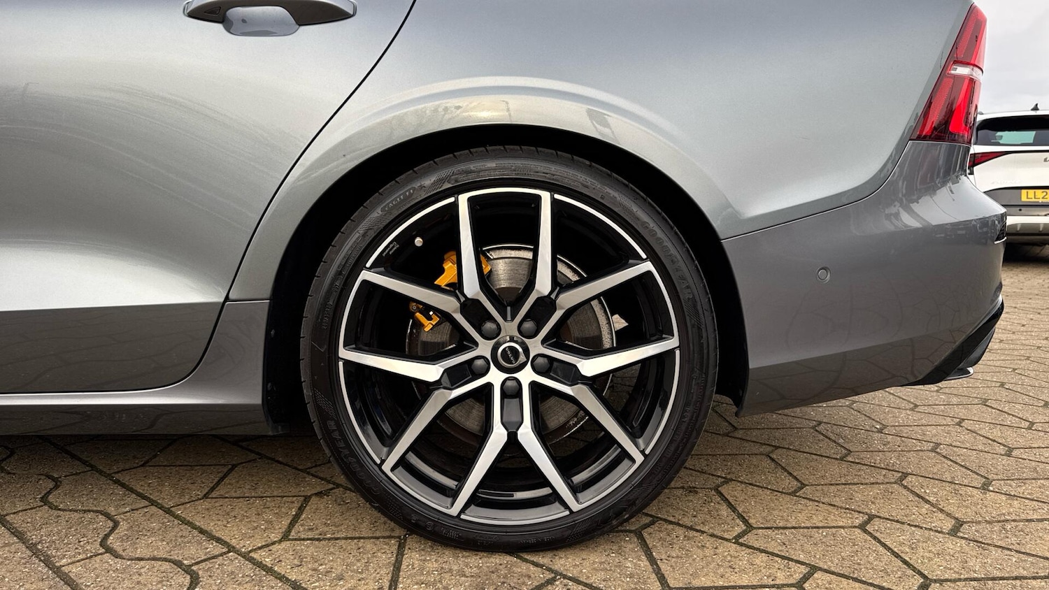 Used Volvo S60 2021 for sale - 77673163: Photo 9