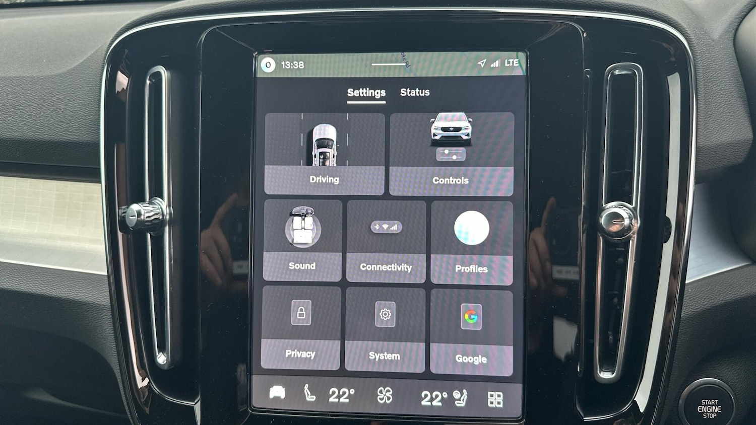 Used Volvo XC40 for sale - 78058695: Photo 16