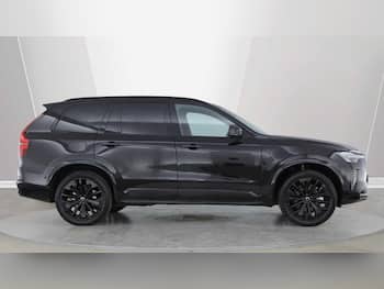 Used Volvo XC90 2025 for sale - 79847313: Photo
