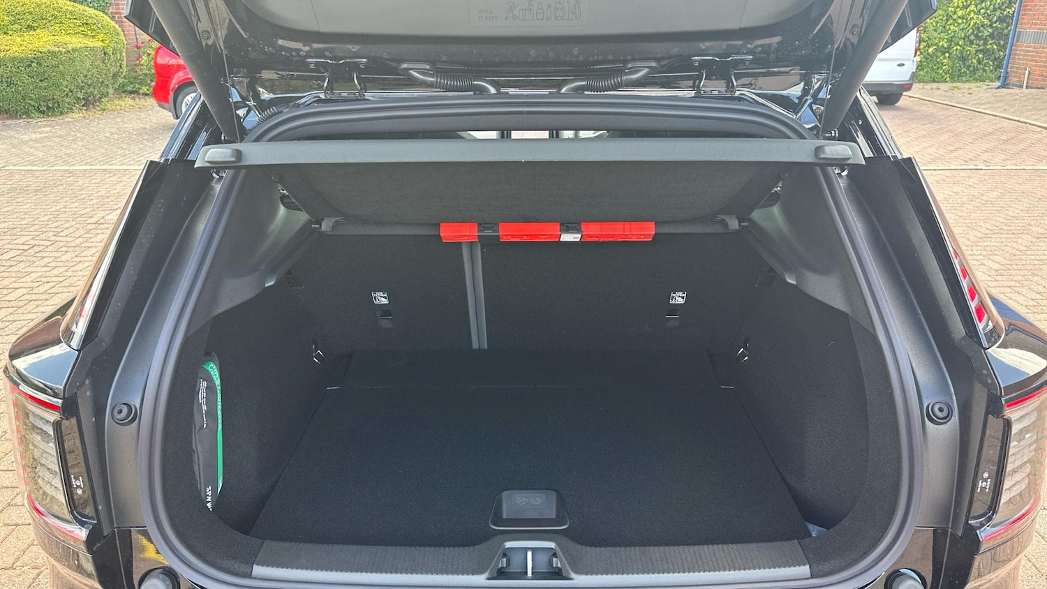 Used Volvo EX30 2025 for sale - 76484618: Photo 14