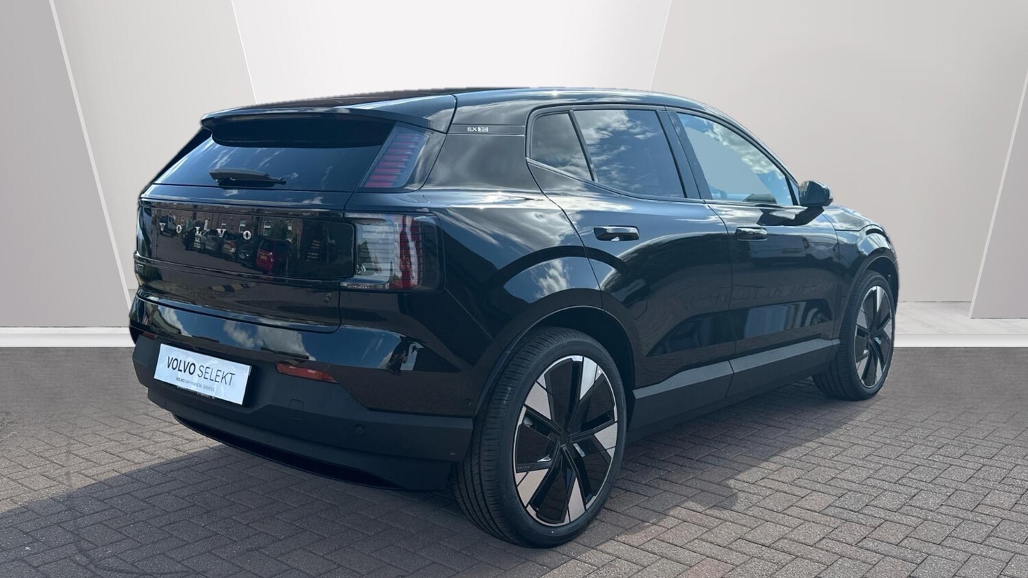 Used Volvo EX30 2025 for sale - 76484618: Photo 3