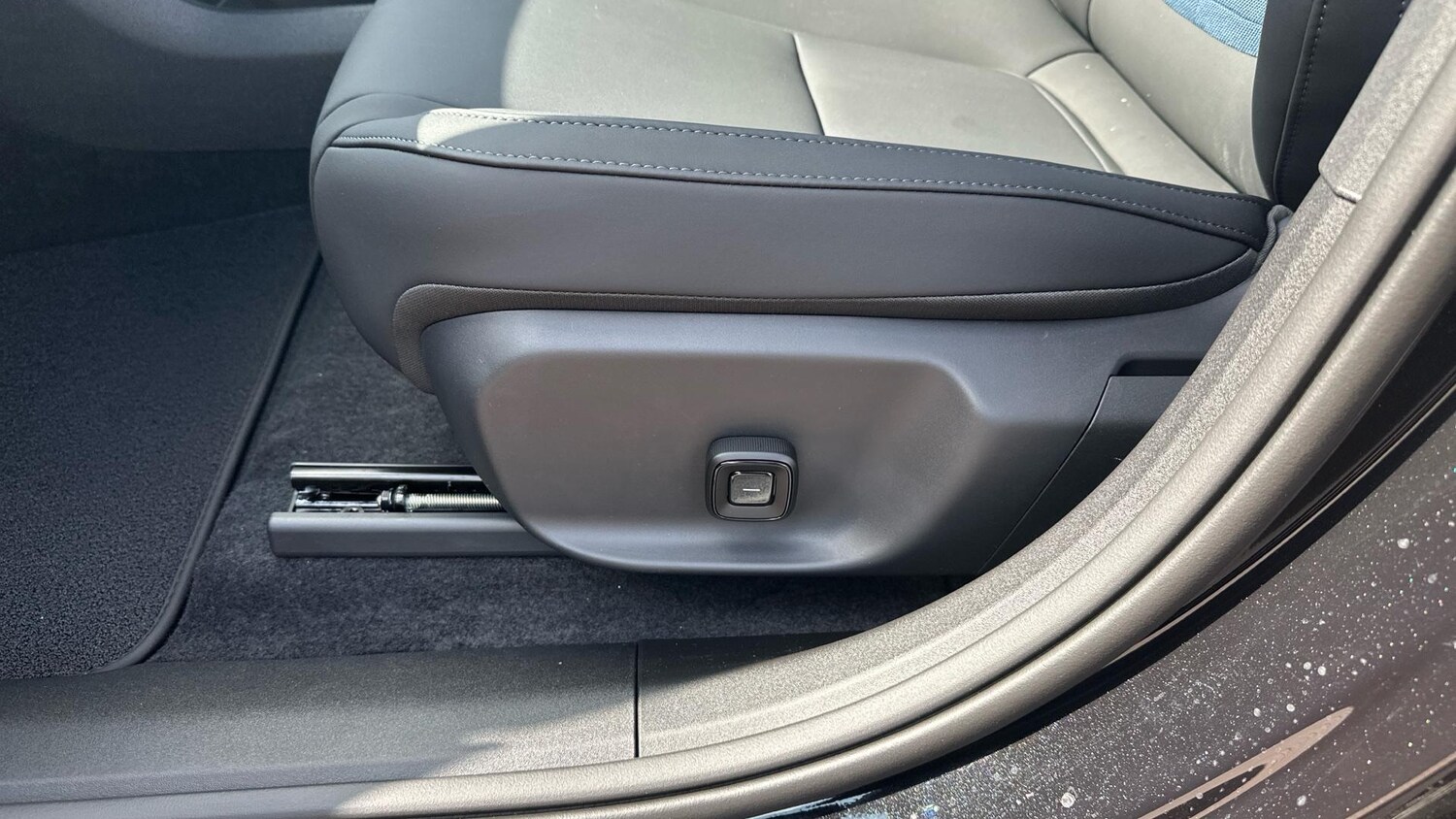 Used Volvo EX30 2025 for sale - 76484618: Photo 46