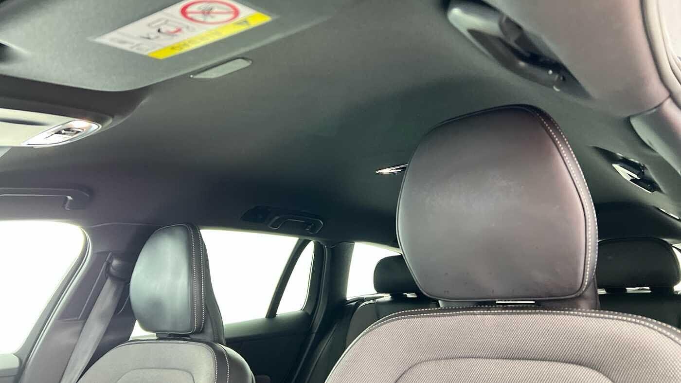 Used Volvo V60 2022 for sale - 77387377: Photo 11