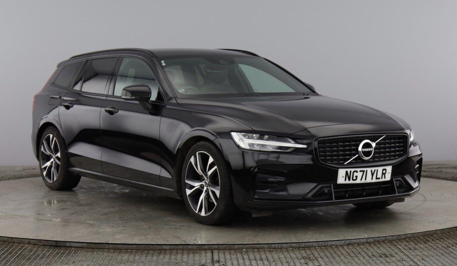 Used Volvo V60 2022 for sale - 77387377: Photo 12
