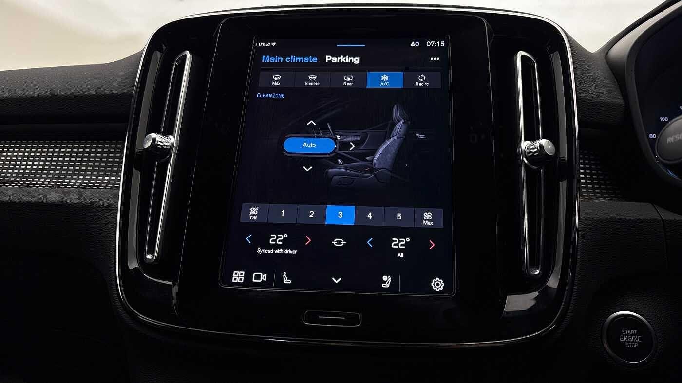 Used Volvo XC40 2022 for sale - 76597403: Photo 38