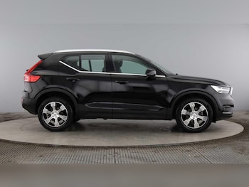 Used Volvo XC40 2021 for sale - 76433094: Photo
